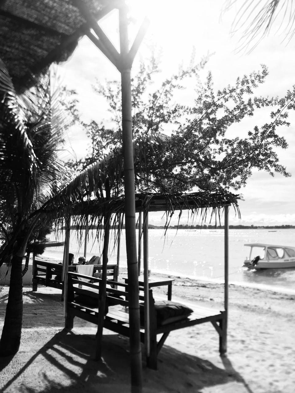 Saeri Matahari Bungalow Gili Air Exterior foto